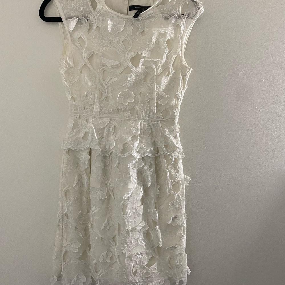 #52 BCBG MAXAZRIA White lace dress